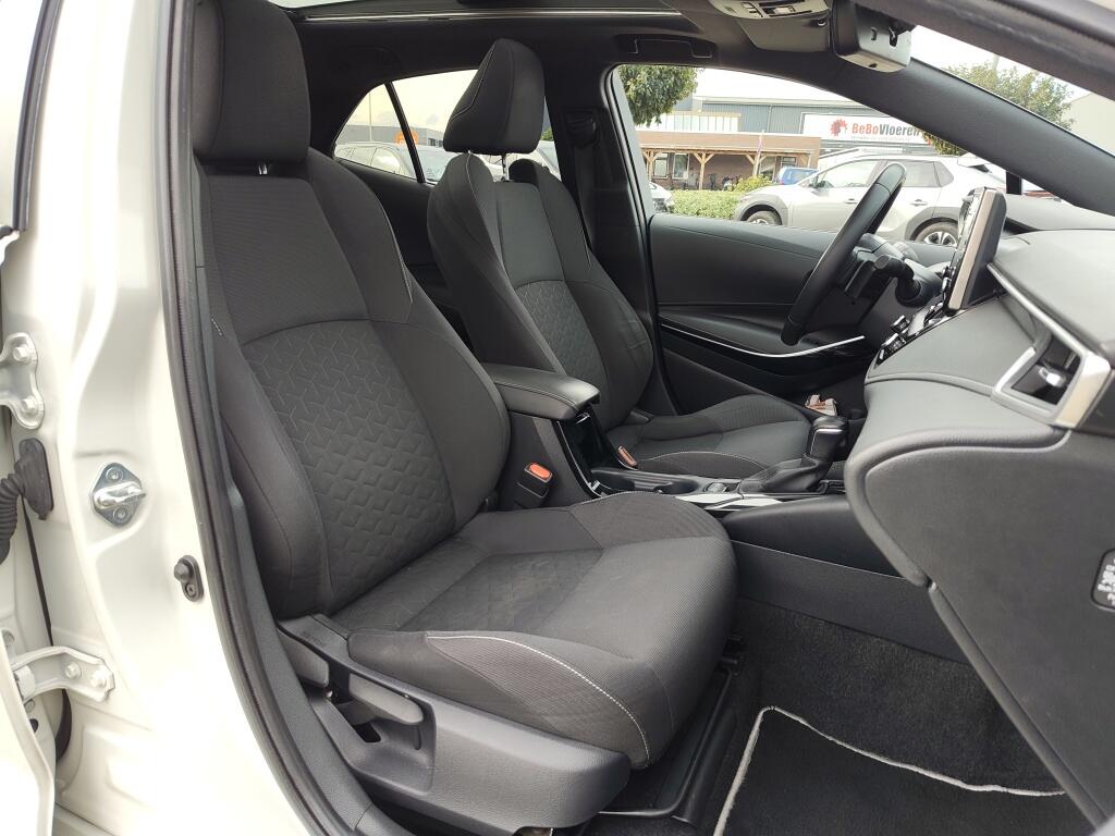 Toyota Corolla 2.0 Hybrid First Edition | El. Schuif/Kanteldak | Android Auto, Apple Carplay - Image 27