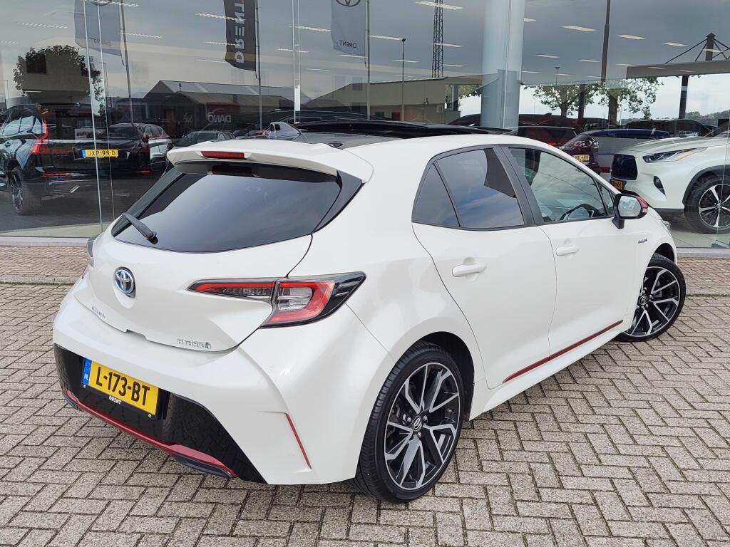 Toyota Corolla 2.0 Hybrid First Edition | El. Schuif/Kanteldak | Android Auto, Apple Carplay - Image 5
