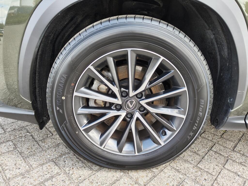 Lexus NX 450h+ AWD Luxury Line | Trekhaak | 1500Kg Trekgew. | Leder | And - Image 44