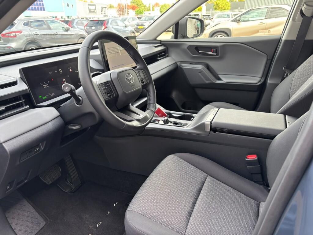 Toyota RAV4 2.5 Hybrid AWD 200 Dynamic | 2000kg Trekgew. | Sensoren v/a | - Image 29