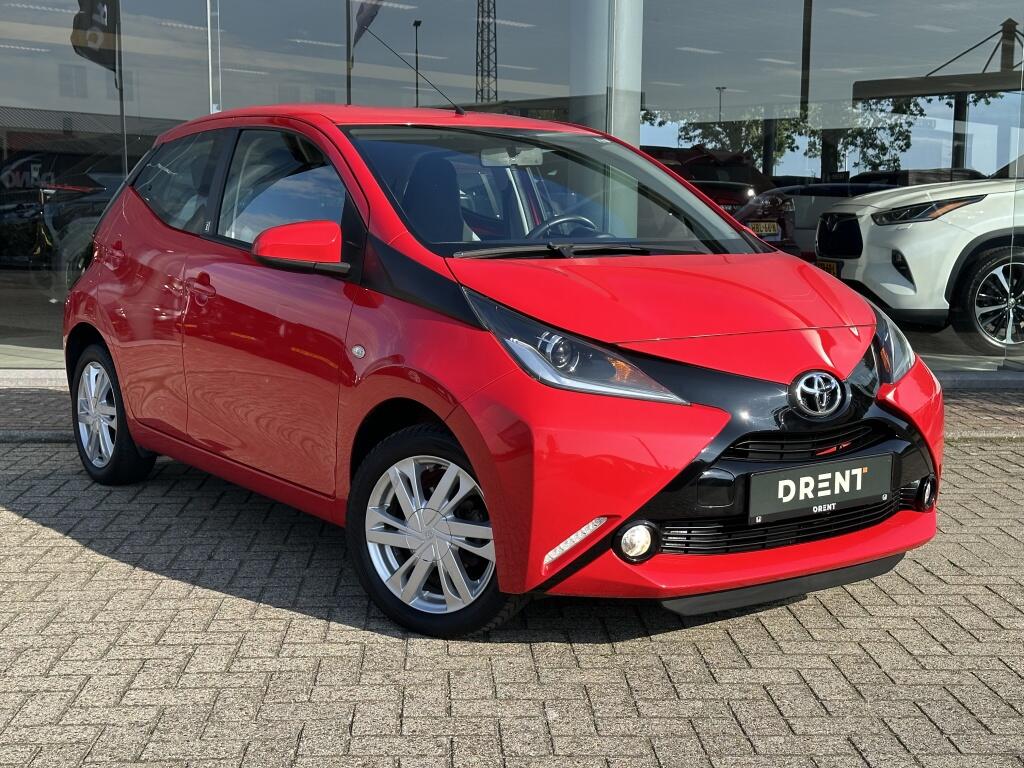 Toyota Aygo 1.0 VVT-i x-play | Airco | Camera | Lichtmetaal - Image 7