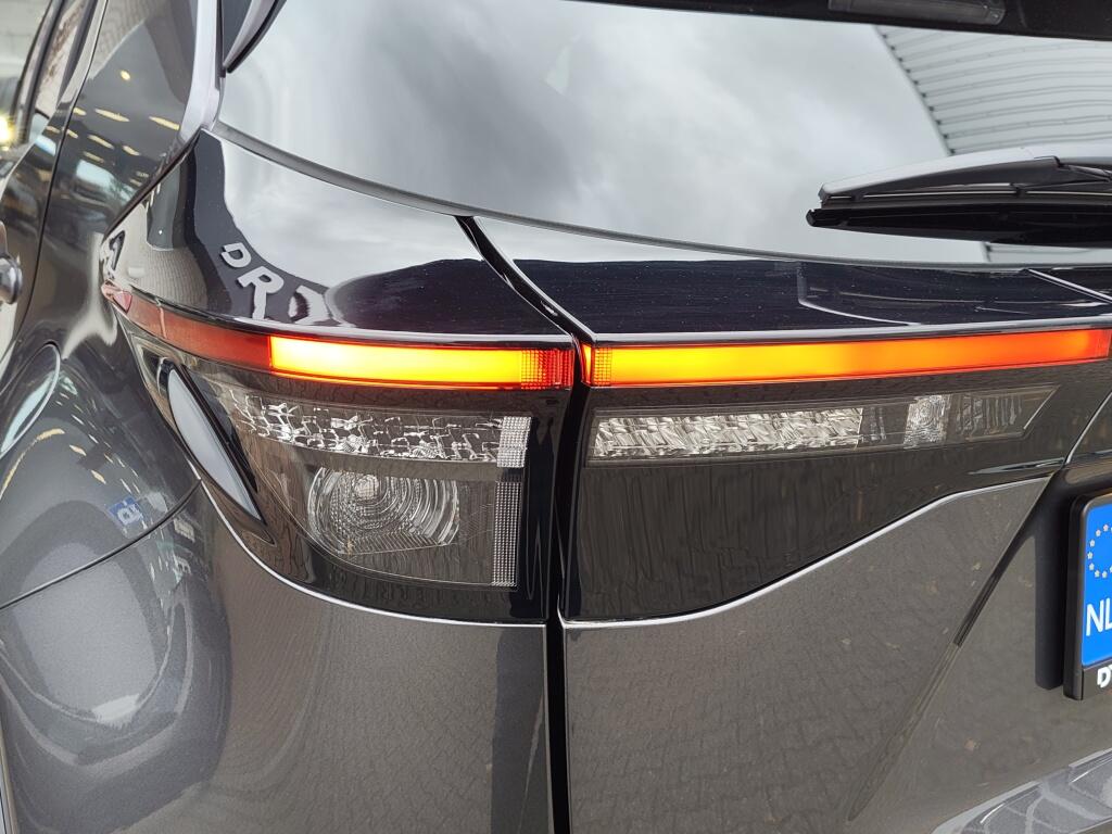 Toyota Yaris Cross 1.5 Hybrid 115 Dynamic | Sensoren v/a | Stoelverwarming | Keyless Entry - Image 30
