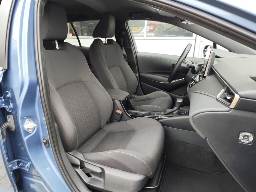 Toyota Corolla Touring Sports 1.8 Hybrid Business Plus | Trekhaak | Sensoren v/a | Keyless Entry/Start | Stoelverwarming - Image 29