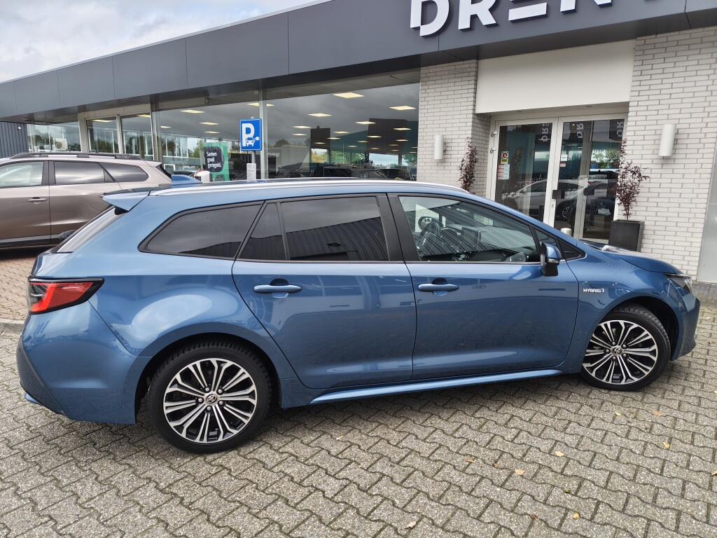 Toyota Corolla Touring Sports 1.8 Hybrid Business Plus | Trekhaak | Sensoren v/a | Keyless Entry/Start | Stoelverwarming - Image 5