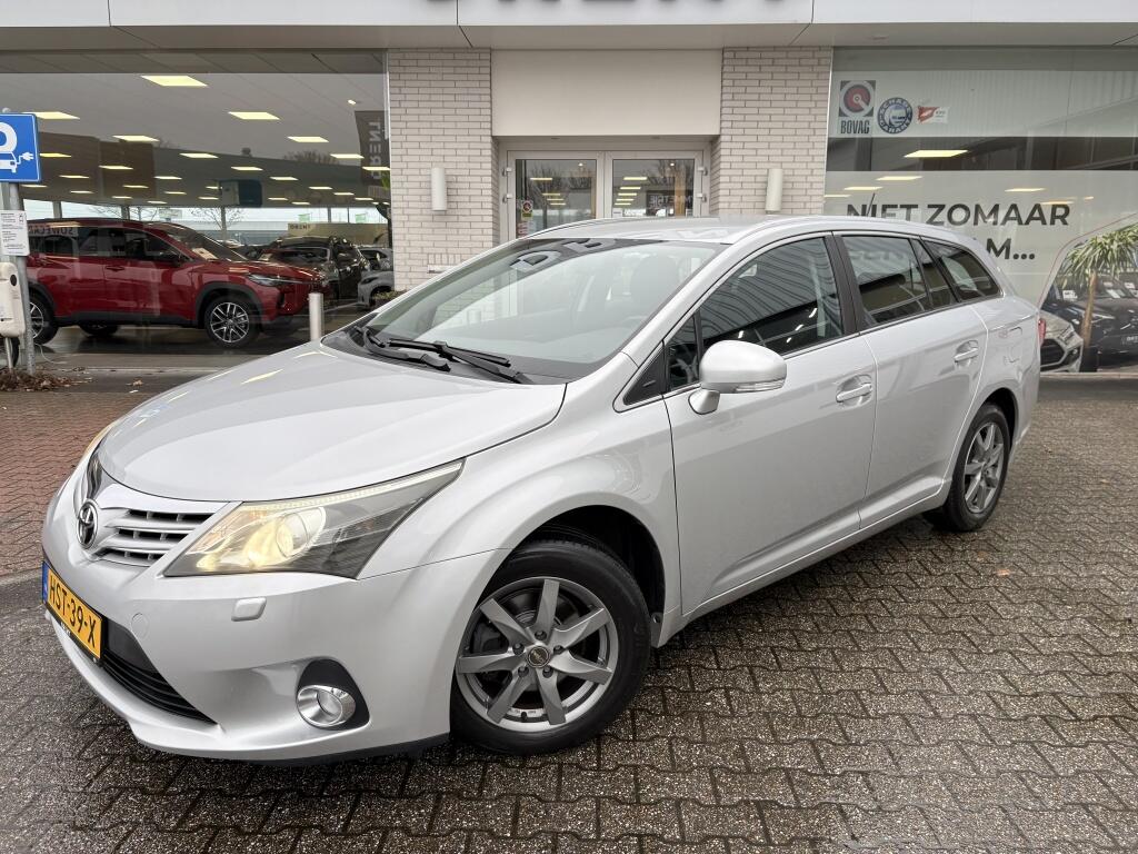 Toyota Avensis Wagon 1.8 VVTi Dynamic limited | Trekhaak | Cruise | Stoelverwarmin - Image 1