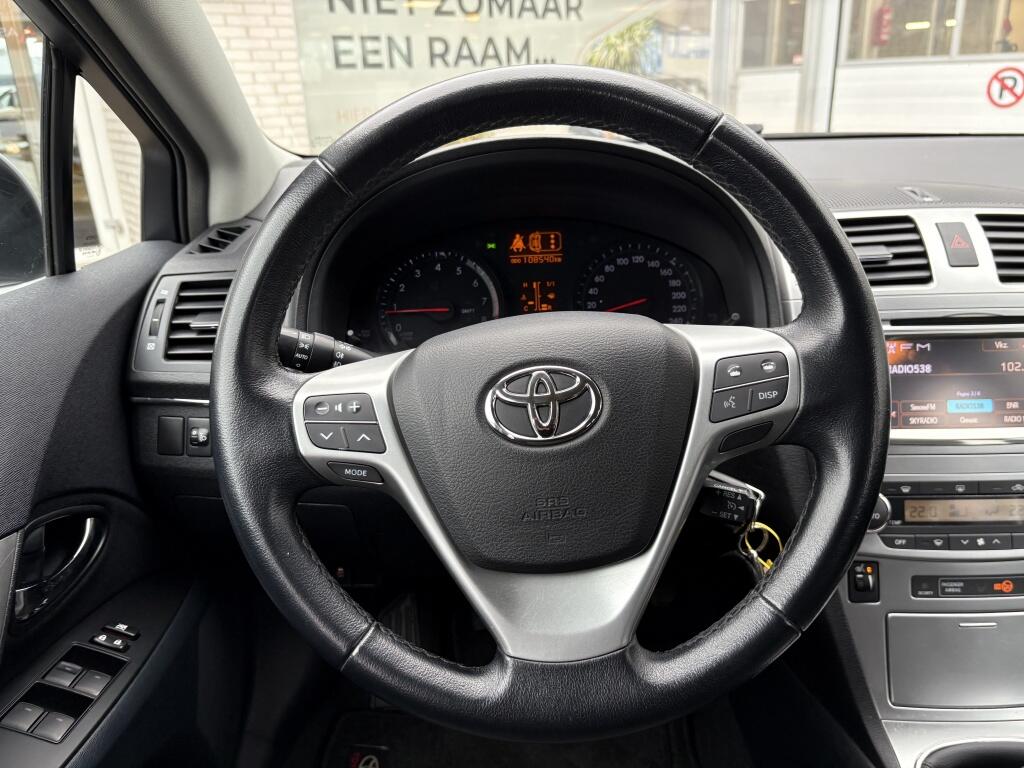Toyota Avensis Wagon 1.8 VVTi Dynamic limited | Trekhaak | Cruise | Stoelverwarmin - Image 10