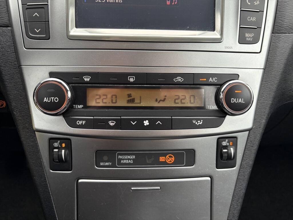 Toyota Avensis Wagon 1.8 VVTi Dynamic limited | Trekhaak | Cruise | Stoelverwarmin - Image 22