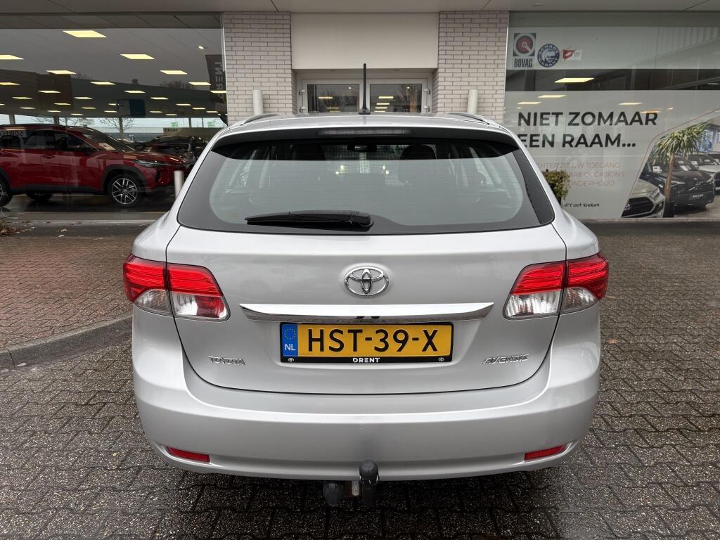 Toyota Avensis Wagon 1.8 VVTi Dynamic limited | Trekhaak | Cruise | Stoelverwarmin - Image 7