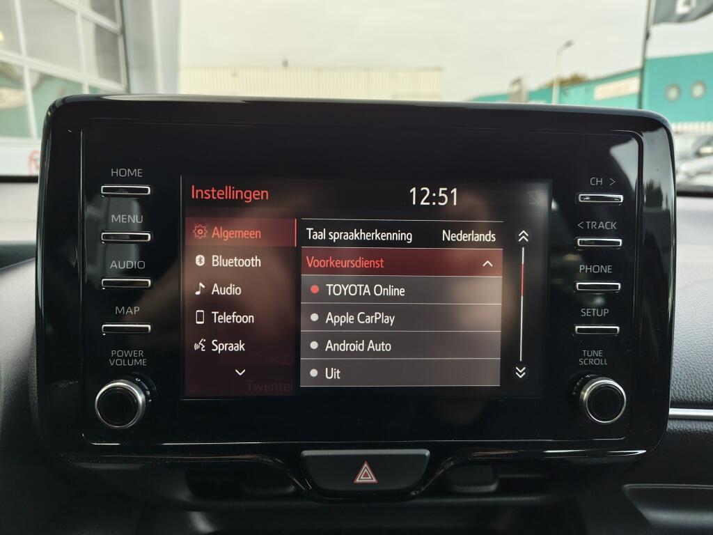 Toyota Yaris 1.5 Hybrid Dynamic | Trekhaak Afn. | Navi | Keyless Entry/Start - Image 19