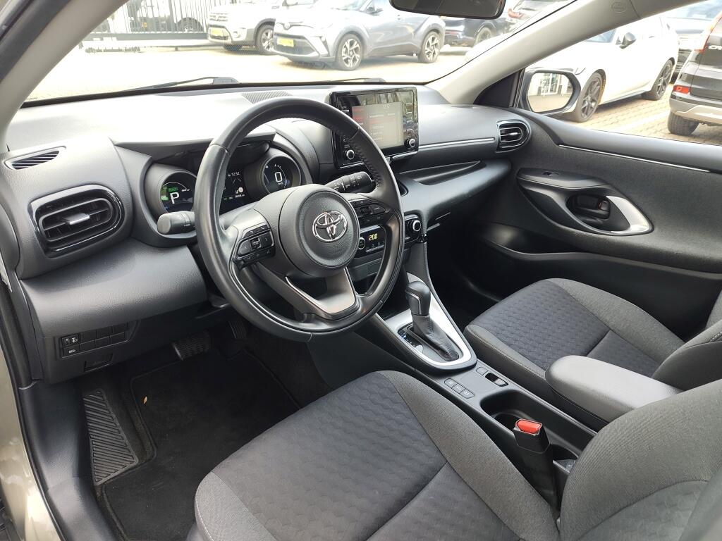 Toyota Yaris 1.5 Hybrid Dynamic | Trekhaak Afn. | Navi | Keyless Entry/Start - Image 27