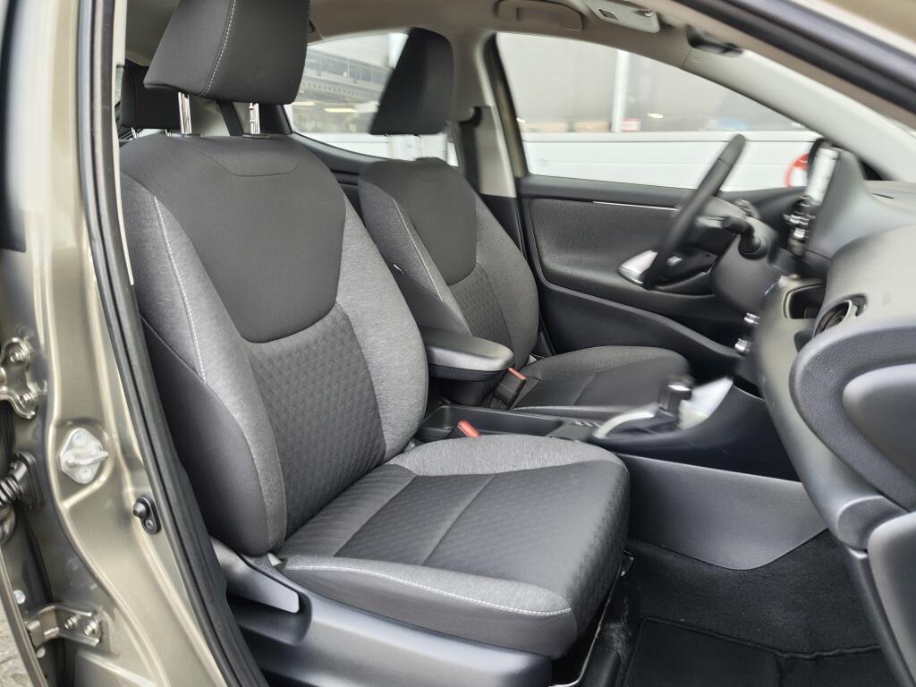 Toyota Yaris 1.5 Hybrid Dynamic | Trekhaak Afn. | Navi | Keyless Entry/Start - Image 29
