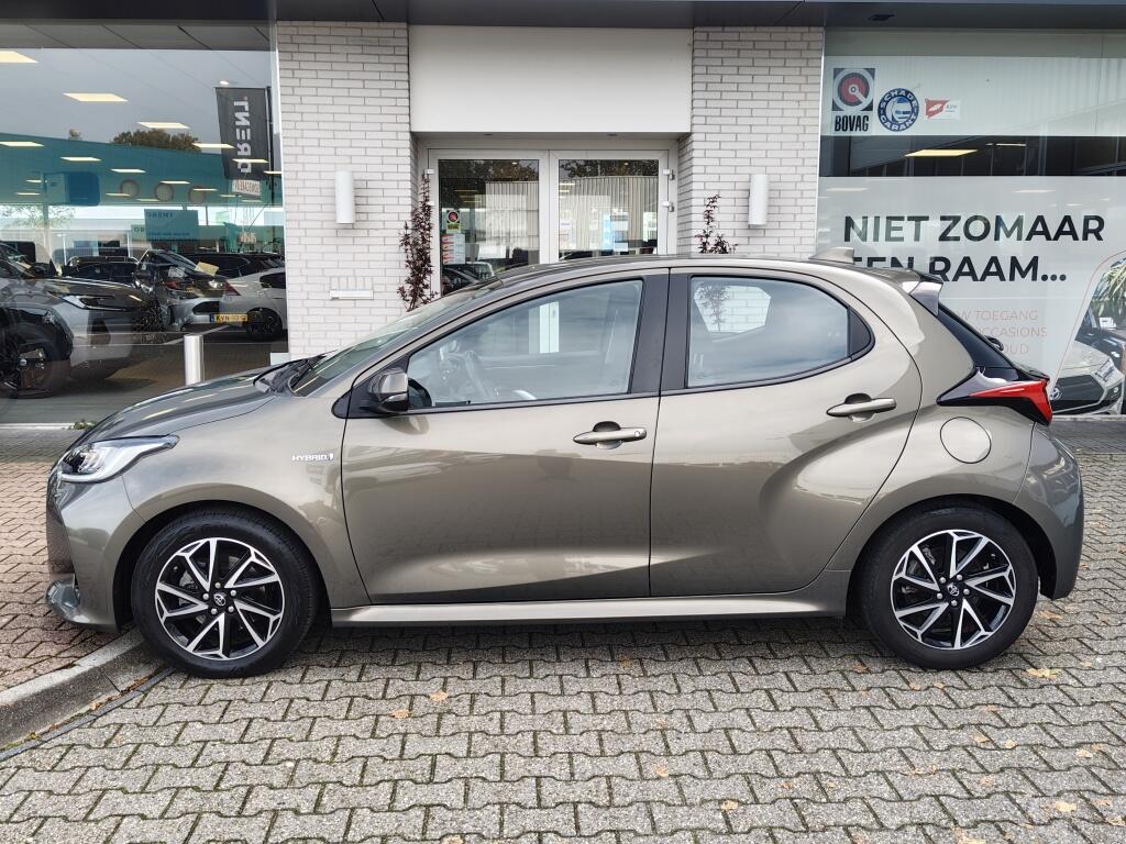 Toyota Yaris 1.5 Hybrid Dynamic | Trekhaak Afn. | Navi | Keyless Entry/Start - Image 3