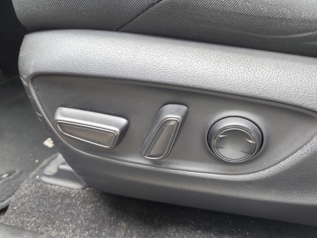 Toyota RAV4 2.5 Plug-In Hybrid Business | Startonderbreker | Navi | Stoelverwarming - Image 25