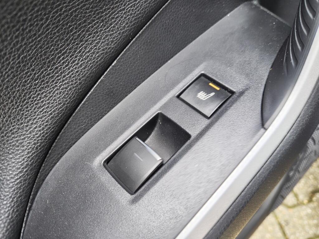Toyota RAV4 2.5 Plug-In Hybrid Business | Startonderbreker | Navi | Stoelverwarming - Image 28