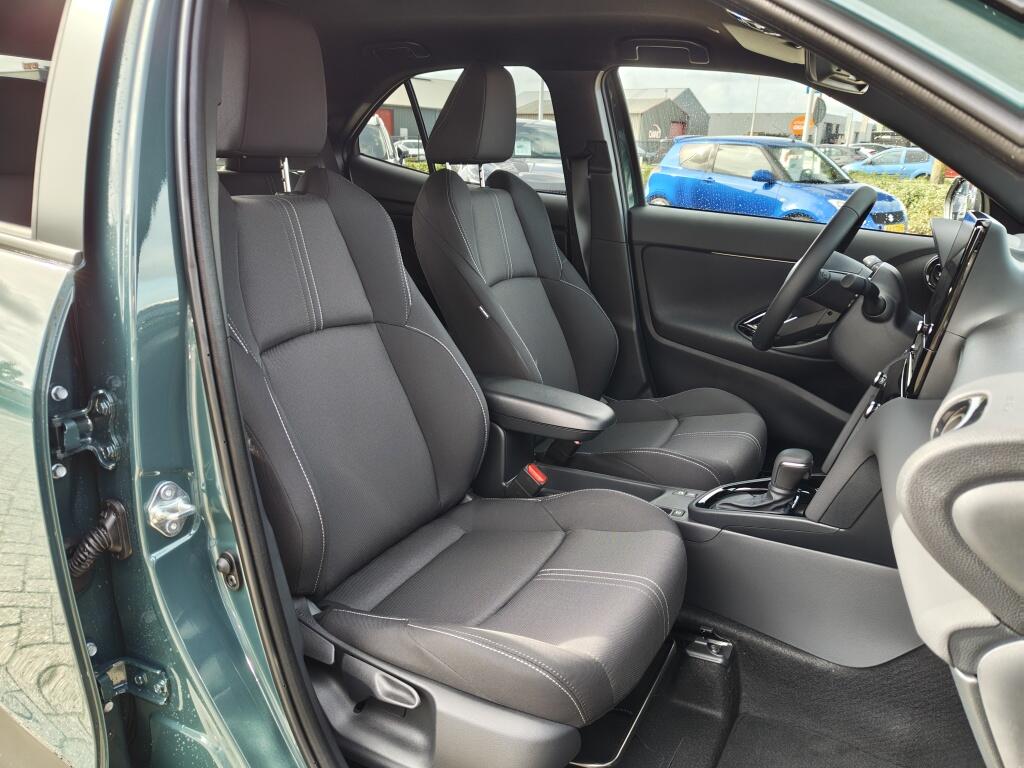 Toyota Yaris Cross 1.5 Hybrid 130 First Edition | Comfort Pack | Sensoren v/a | Stoelverw - Image 28