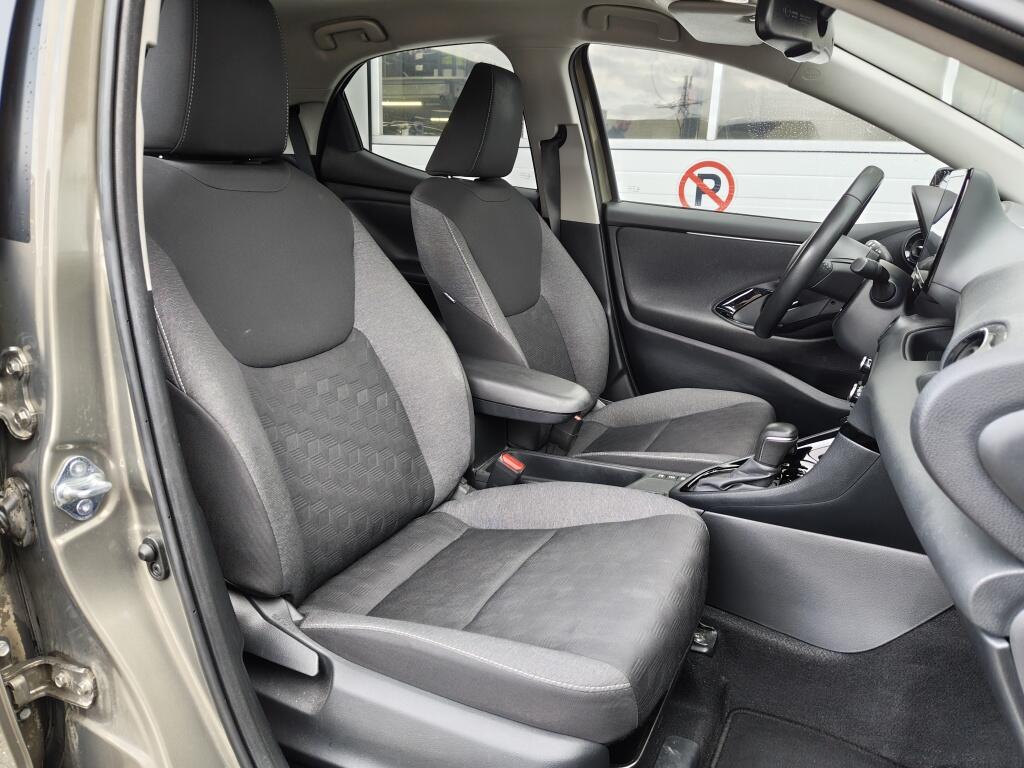 Toyota Yaris 1.5 Hybrid 115 Dynamic | Comfor Pack | Sensoren v/a | Android Auto - Image 29