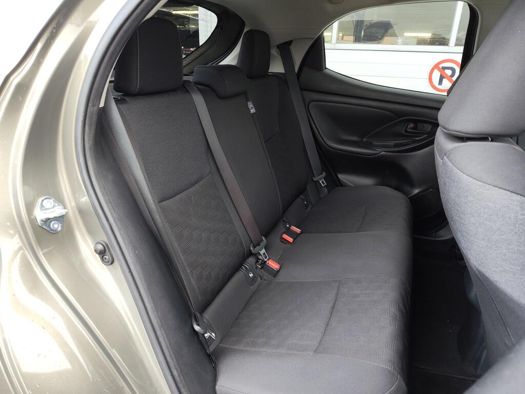 Toyota Yaris 1.5 Hybrid 115 Dynamic | Comfor Pack | Sensoren v/a | Android Auto - Image 30