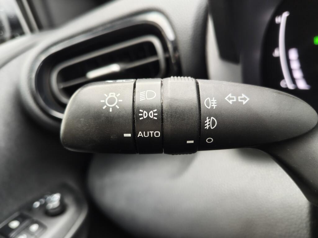 Toyota Yaris 1.5 Hybrid 115 Dynamic | Comfort Pack | Sensoren v/a | Android Auto - Image 11