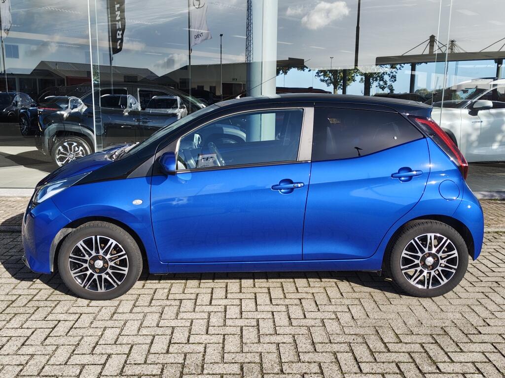 Toyota Aygo 1.0 VVT-i x-clusiv | Keyless Entry/Start | Android Auto | Half Leder - Image 3